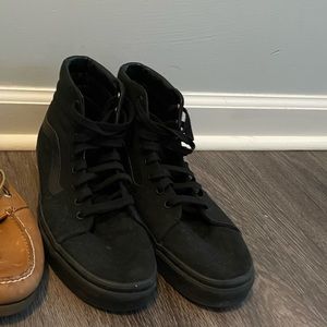 Men’s all black high top Vans